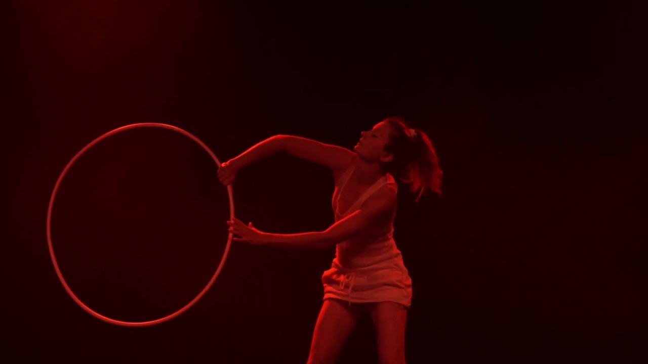 Hula Hoop Act 