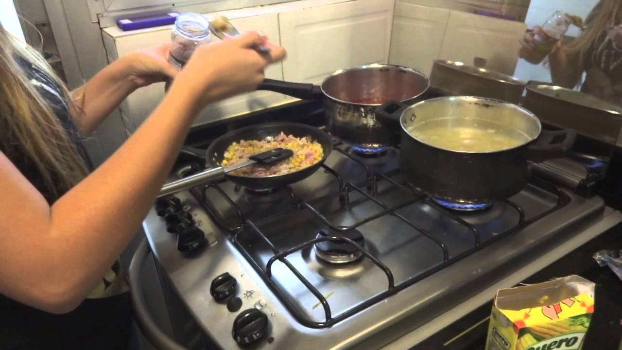 Brincando de Ana Maria: Macarrão Spoleto