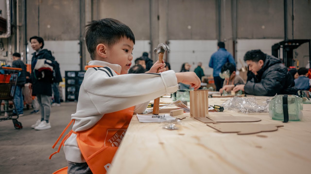 20260209-0214 倒计时Skylan｜Nikon 105mm 1.4｜足球课｜写贺卡｜毛毛自拍｜发烧｜Homedepot｜Workshop｜老蔡食府｜投篮｜照片