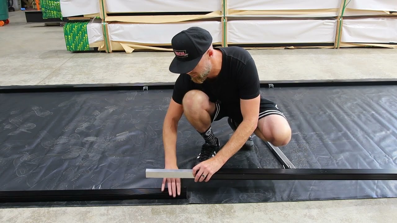 Installing the Top Frame Extrusion