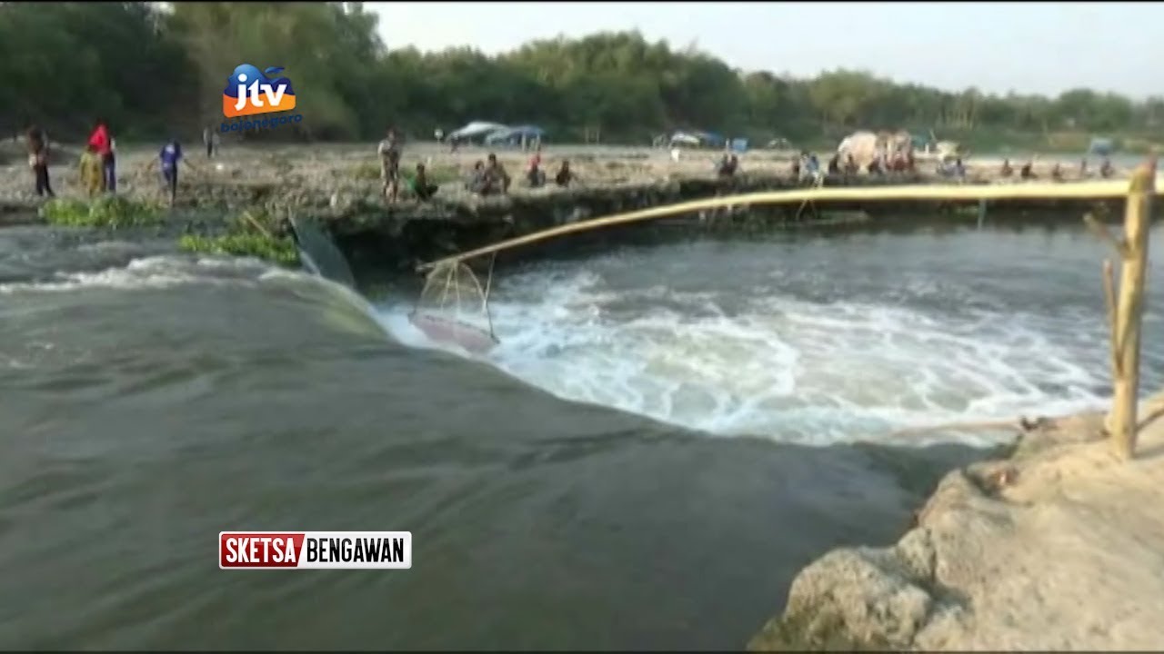 Wisata Air Terjun Niagara Mini Sungai Bengawan Solo - Sketsa Bengawan