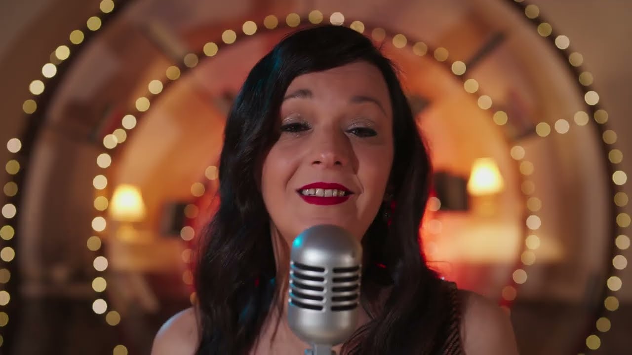 Happy – Vintage Swing Cover (Live Studio Session) | Jazzamuri
