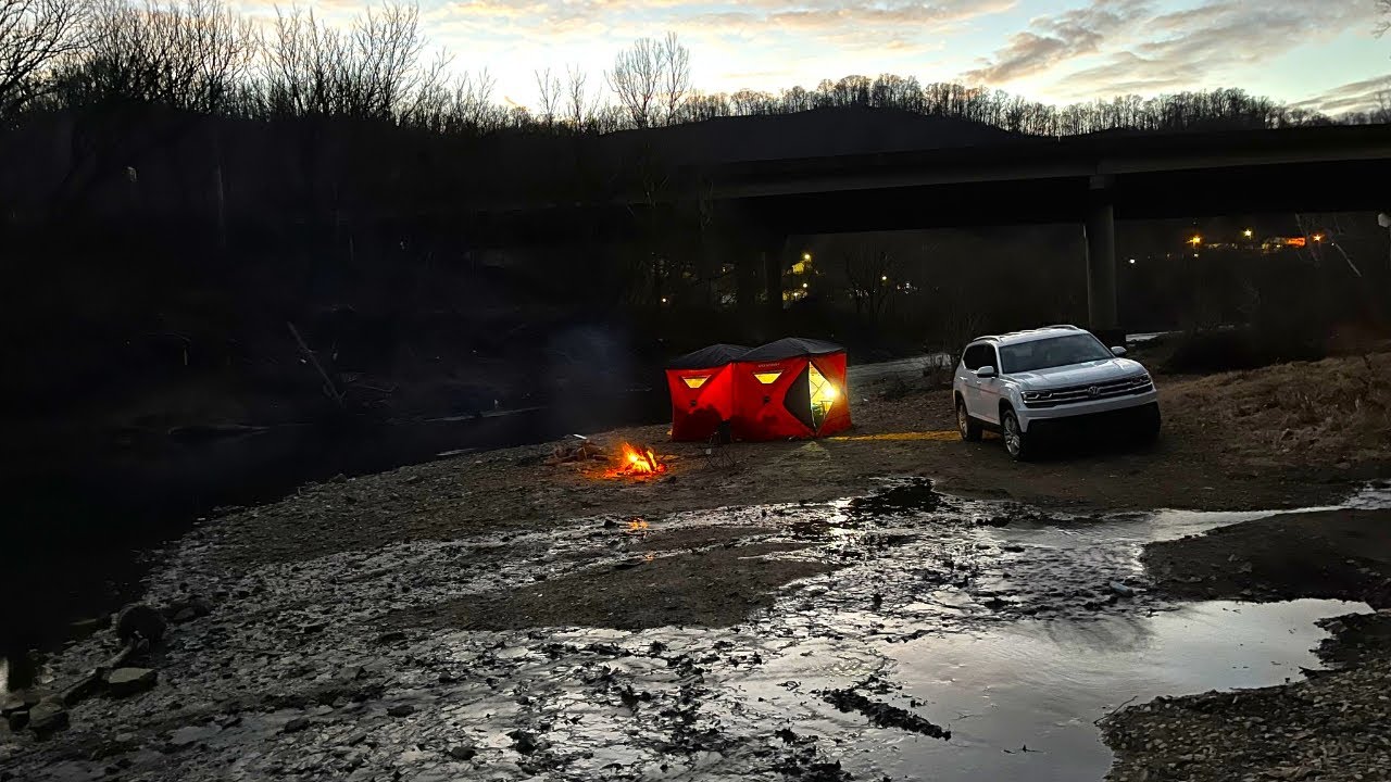 West Virginia Winter River Camping at 28 Degrees