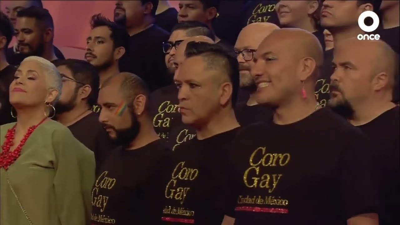 A QUIEN LE IMPORTA. Eugenia León y Coro Gay de la Ciudad de México