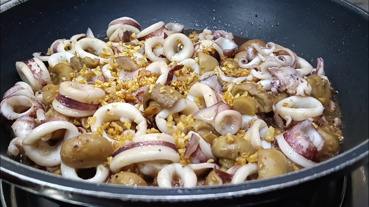 GAWIN MO ITO SA PUSIT! MALAMBOT, MALASA AT MALINAMNAM! SUPER EASY SQUID SALPICAO!