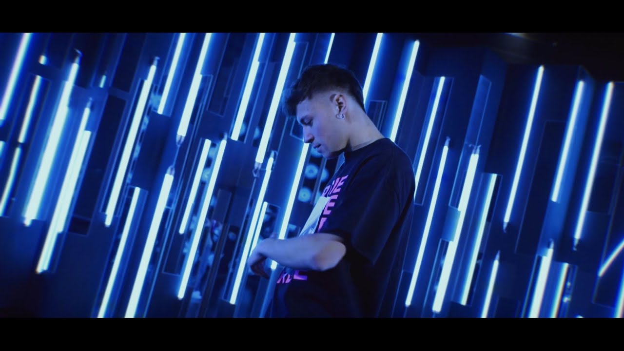 Spampi J - La + Bella (Official Video)