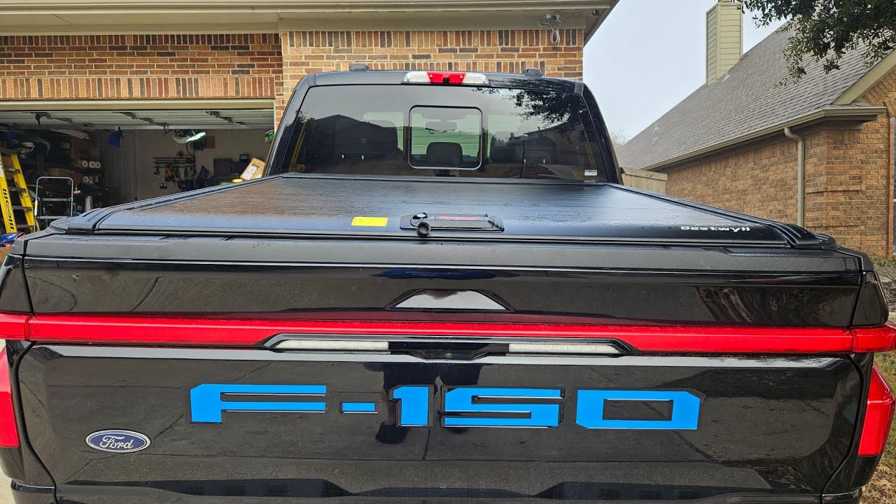 Best Low Cost Retracting / Revolving Bed Cover for the F150 or F150 Lightning Bestwyll