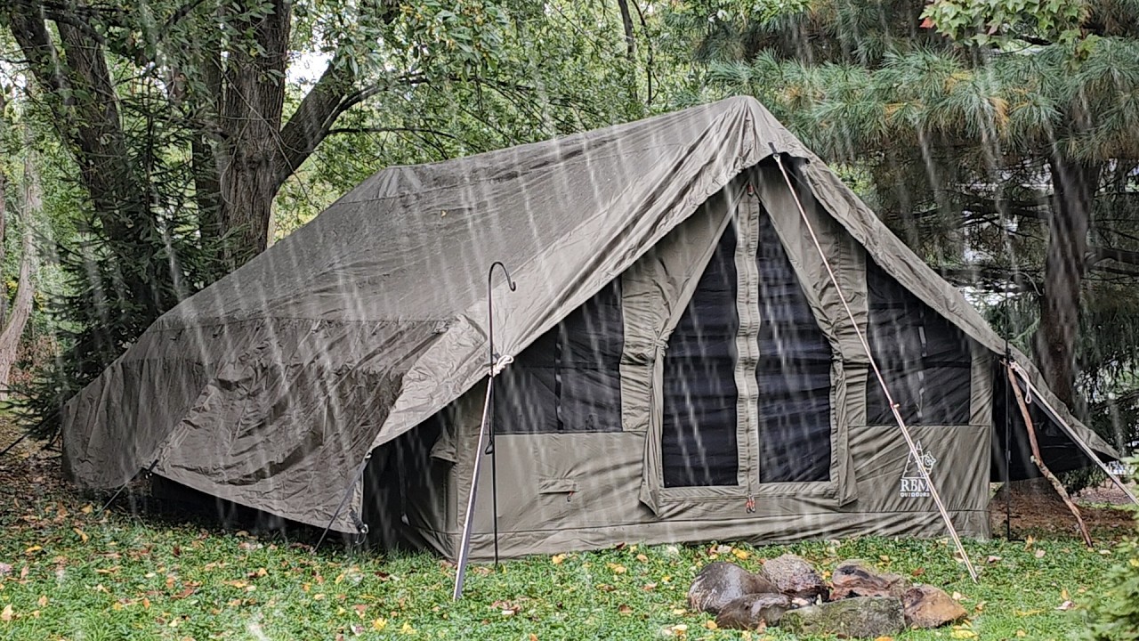 ДОЖДЛИВЫЙ ДЕНЬ В УЮТНОЙ РОСКОШНОЙ НАДУВНОЙ ПАЛАТКЕ Panda Air Large Khaki RBM Outdoors