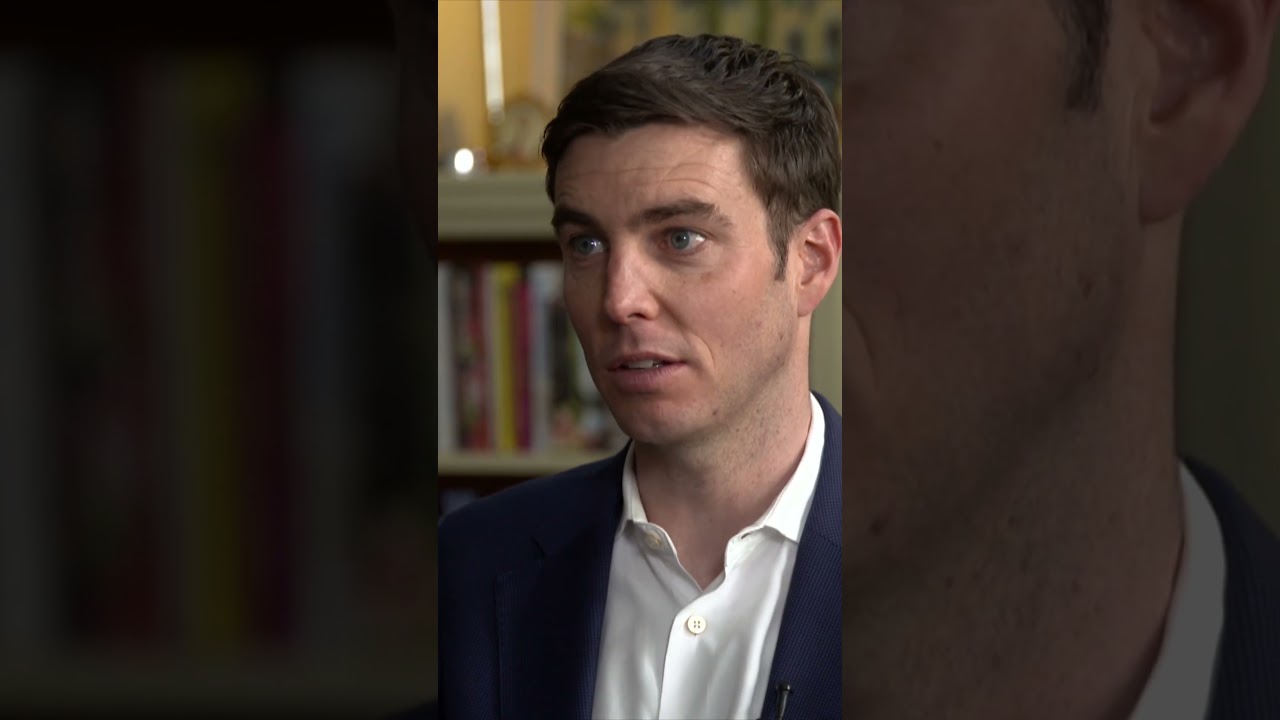 &laquo;Истерия&raquo; вокруг лоббизма: политический инсайдер Майк Манро