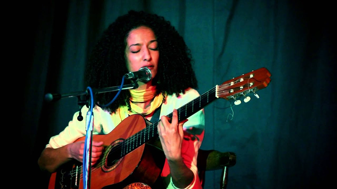 Badiaa Bouhrizi - Nadi Al 7aifa - Live 4/7 - بديعة بوحريزي