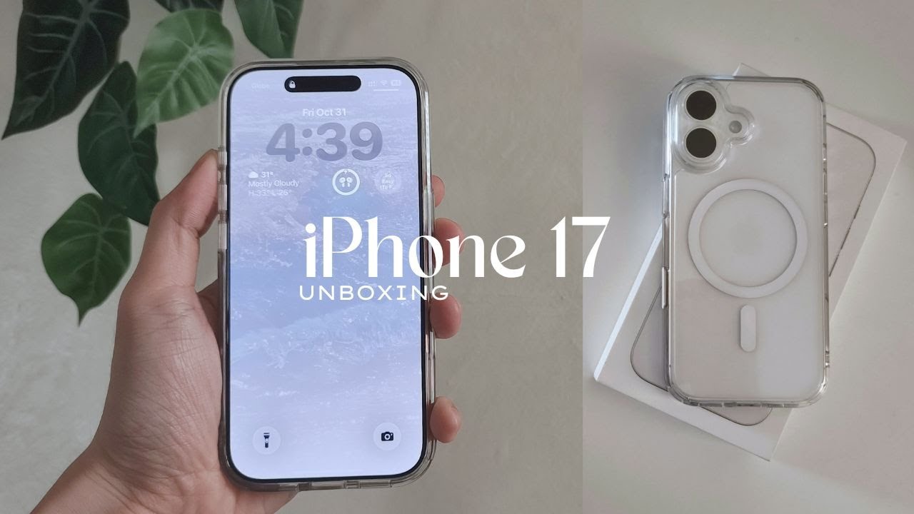 iPhone 17 white unboxing + customization