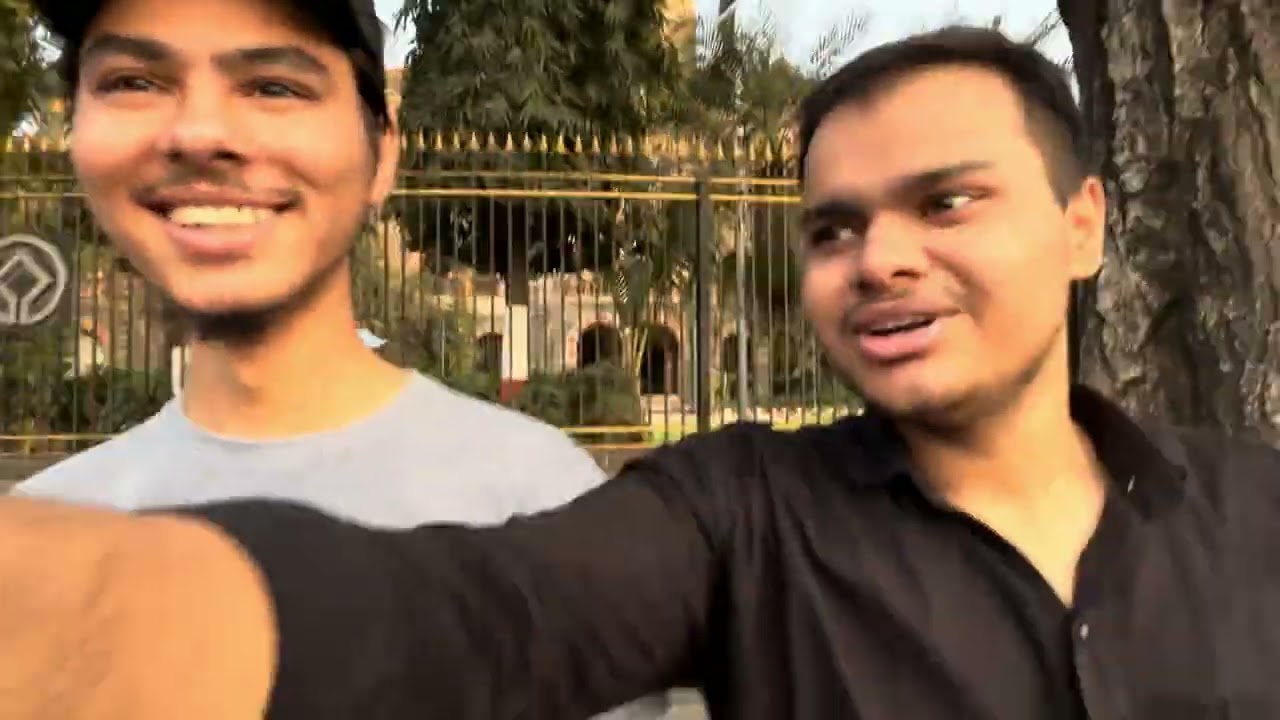 aaj to paidal hi puri Mumbai groom li￼
