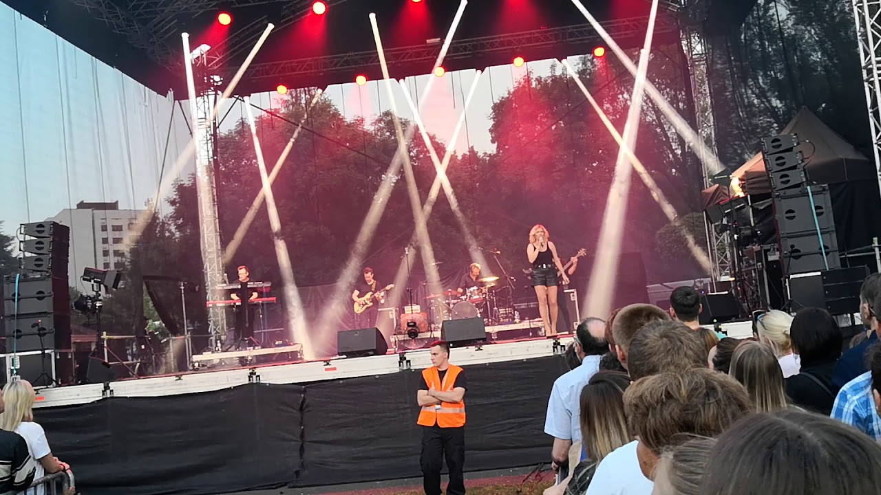 Katarzyna Cerekwicka - S.O.S - Dni Dąbrowy Górniczej 2k18