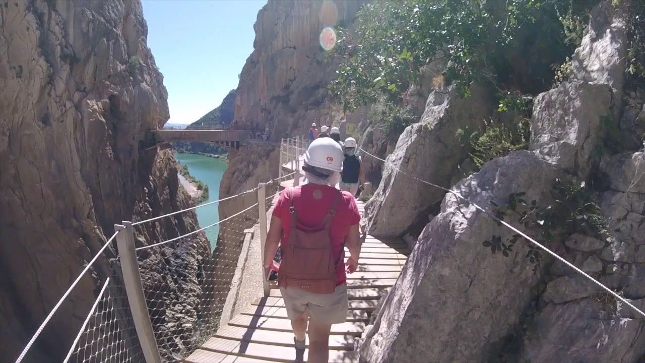 Recorriendo el Caminito del Rey en Málaga