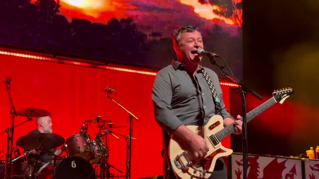 Australia - Manic Street Preachers - Swansea - Saturday 10th May 2025