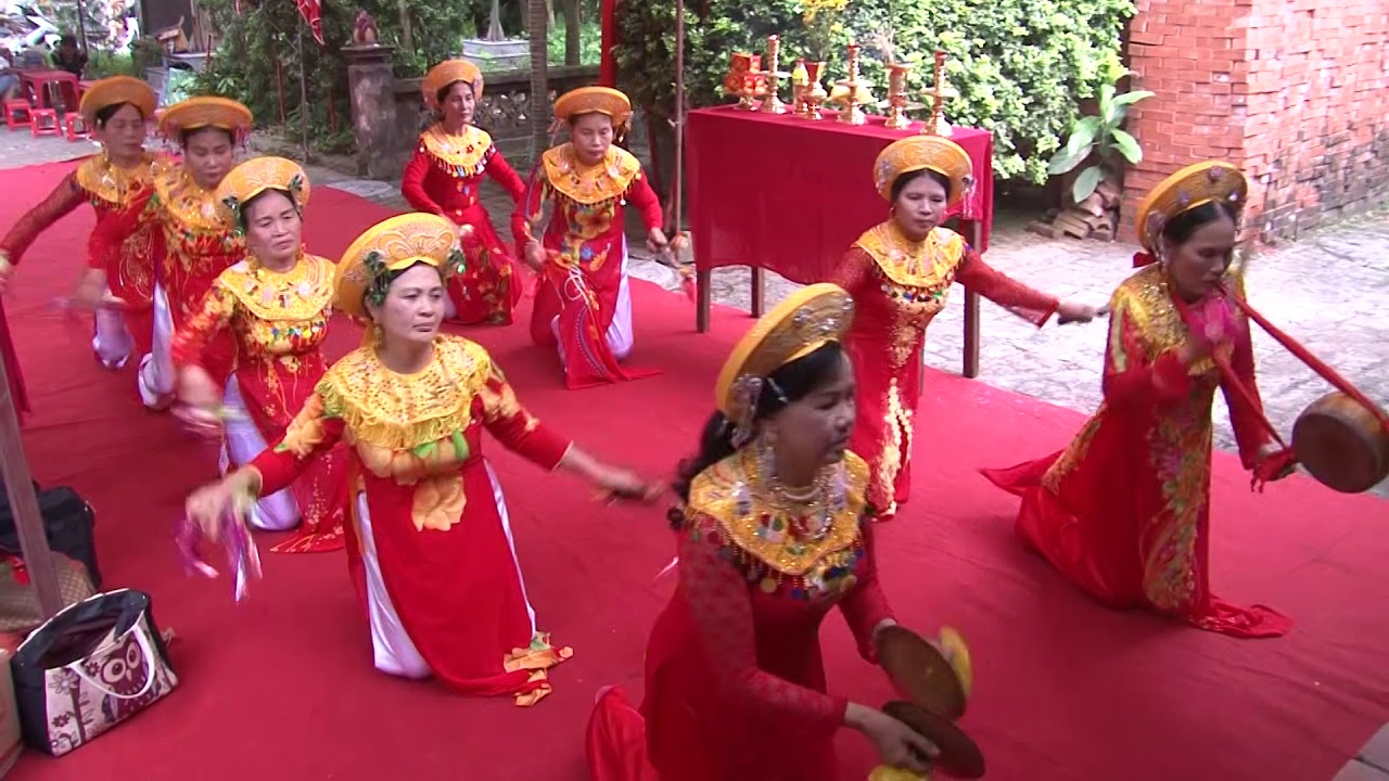DOAN DANG HUONG THON TRA LAM DANG HUONG LE HOI 2018