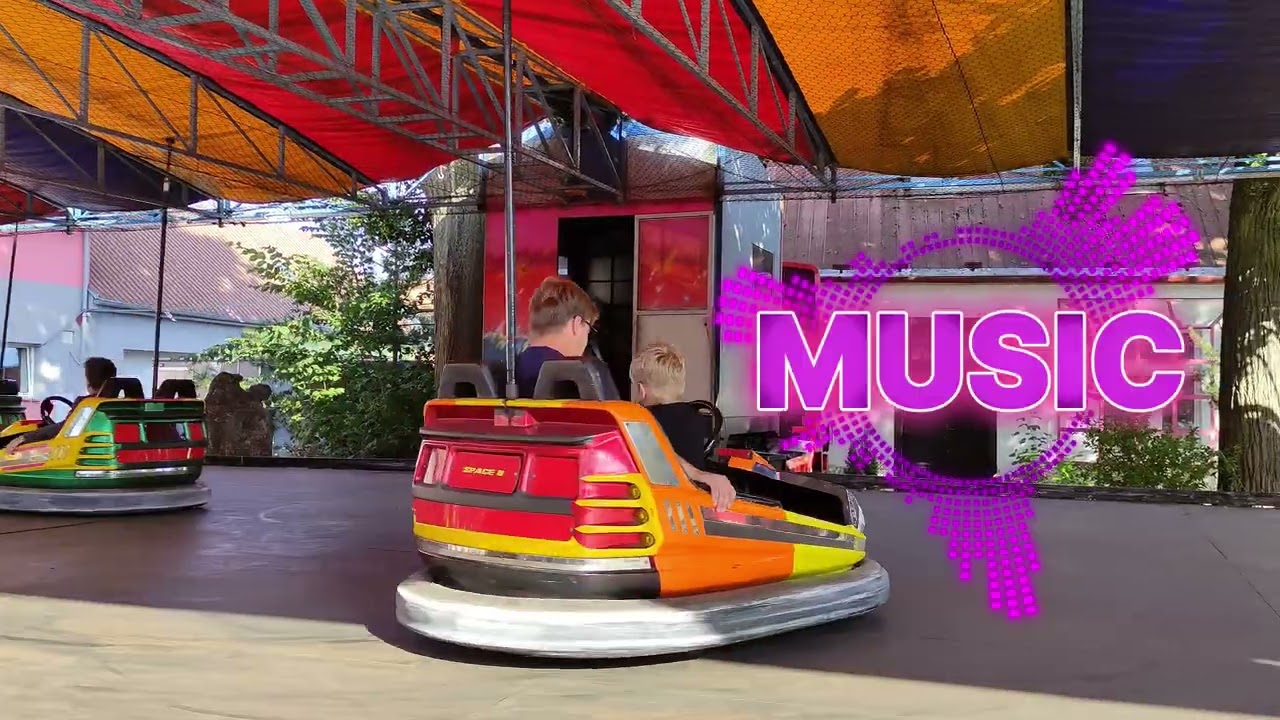 Jízda na autodromu baví od 1-99 let ☺☺ Hody pouť Ostrov u Macochy - Bumper Cars Ride Czech Funfair ♥