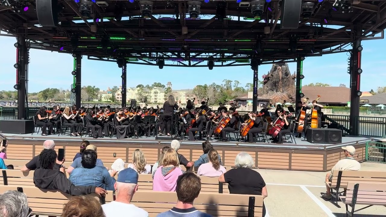 [4K] Beauty and the Beast - MHS Orchestra at Disney (0600)