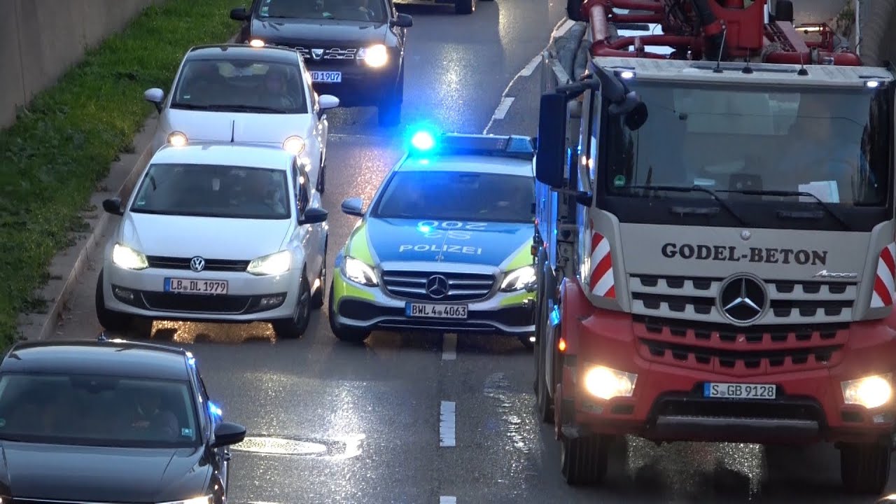 [Rush Hour] Einsatzkräfte Stuttgart mühen sich durch den Verkehr...