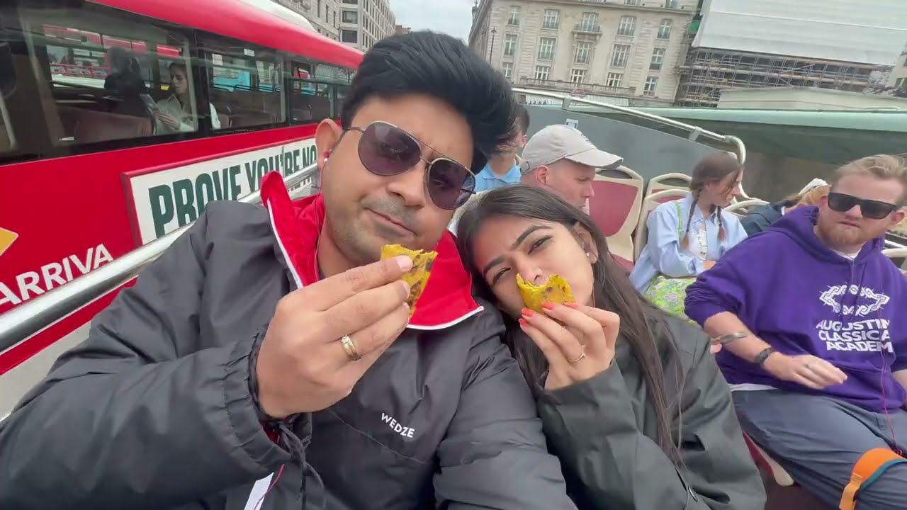 LONDON BIG BUS TOUR EXPERIENCE | Best Way to Travel in London | Double-Decker Bus of London 🚍🇬🇧