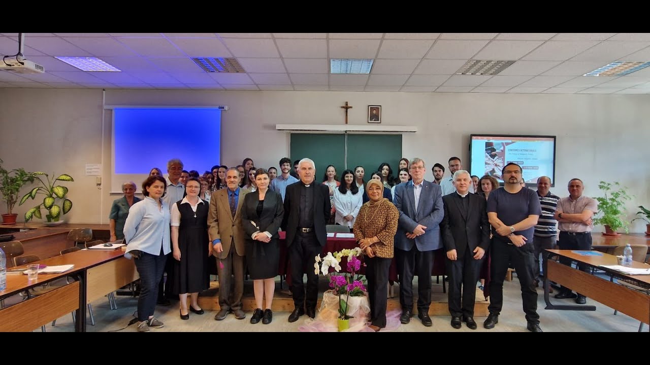 Peace among Religions: Several Remarks about Nicolaus Cusanus' 