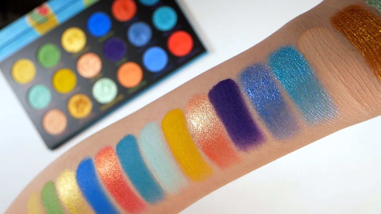 NOMAD Cosmetics Keys Beachy & Peachy Palette Live Swatches