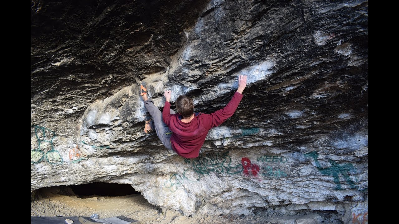 Cave Traverse Extension, fb 8A+ by Arpad Zsigmond "RP" - Peggauer Höhle