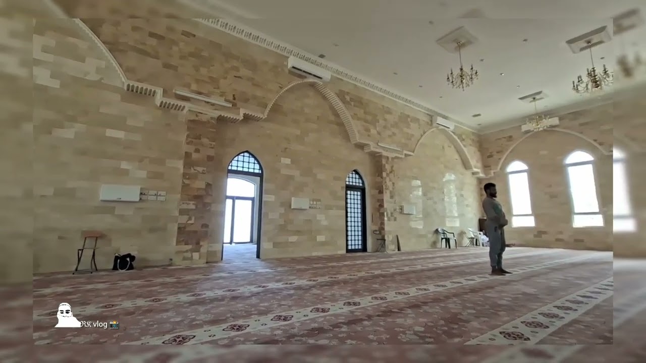 Al Medrah mosque 🕌 #muslim #prayer #travelvlog #oman #highlight2026 #foryou 