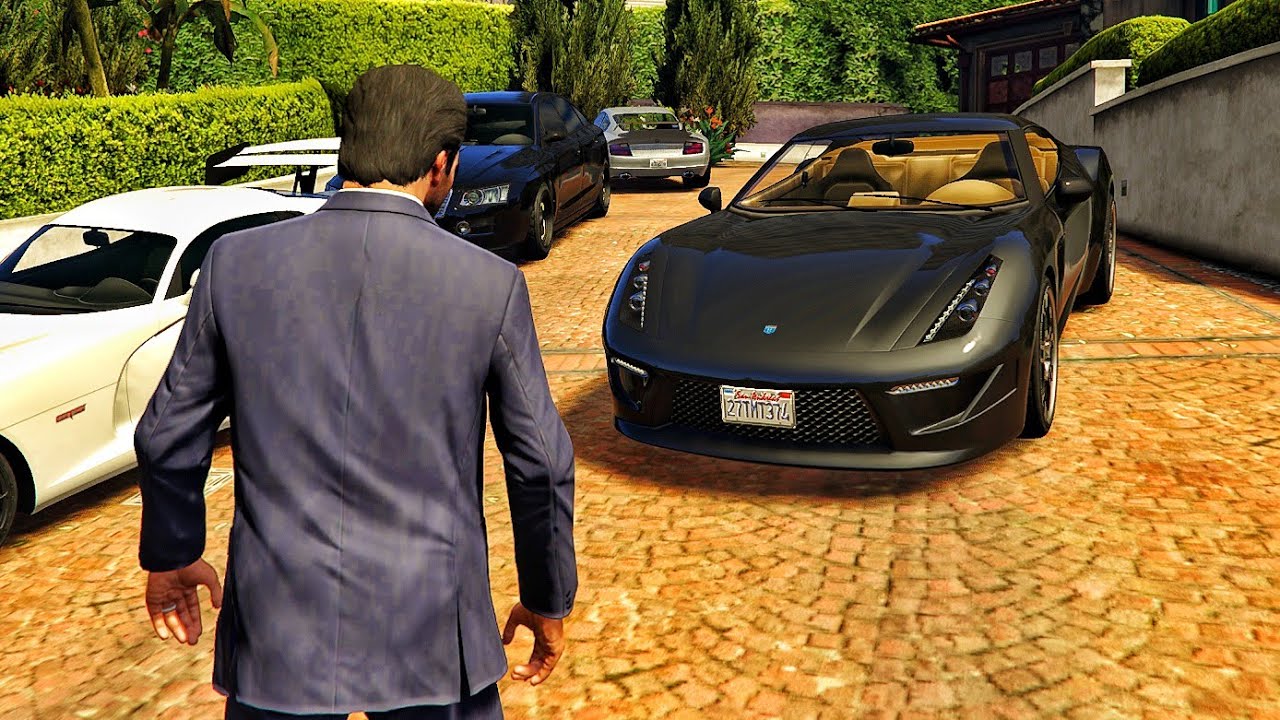 GTA 5 Michael Steal A Luxury Super Car And Save His Business Partner From Gangsters 