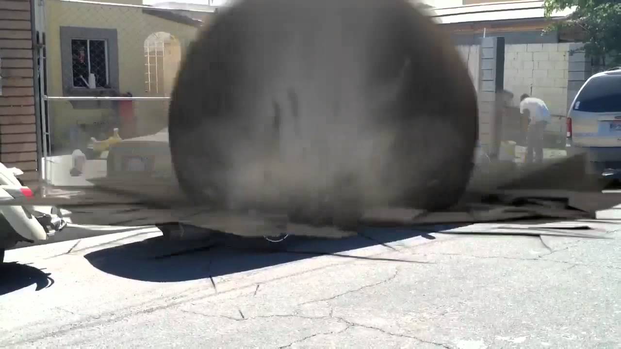 Don't park in my driveway, please. Or else...