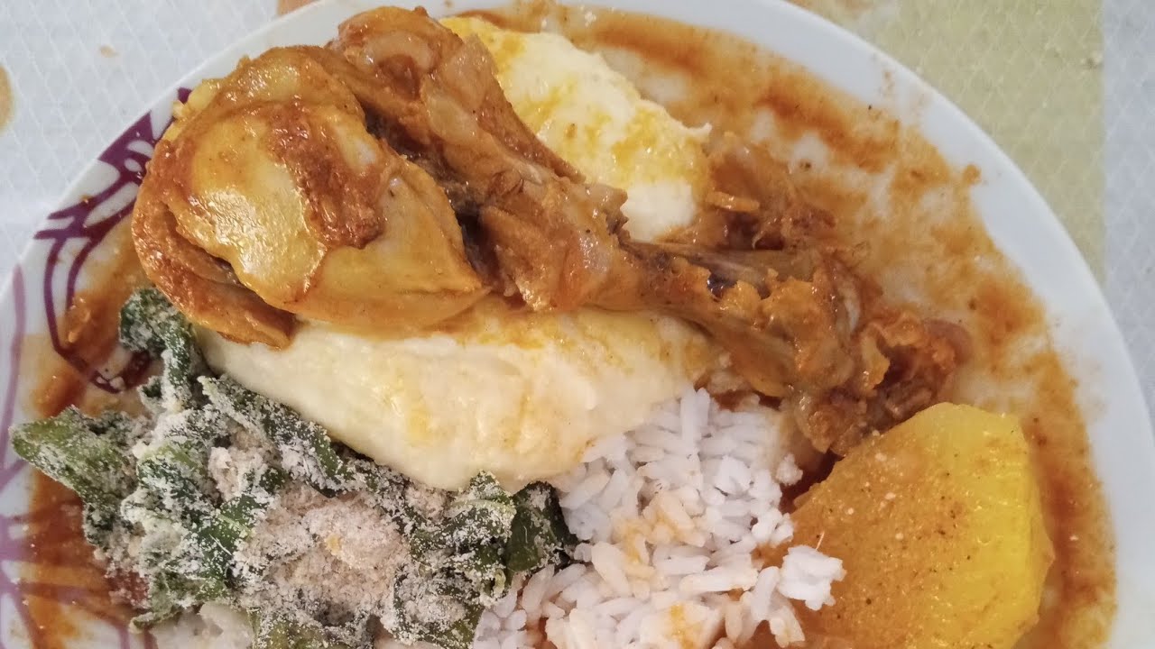 Aprendendo a fazer purê de aipim e farofa de couve