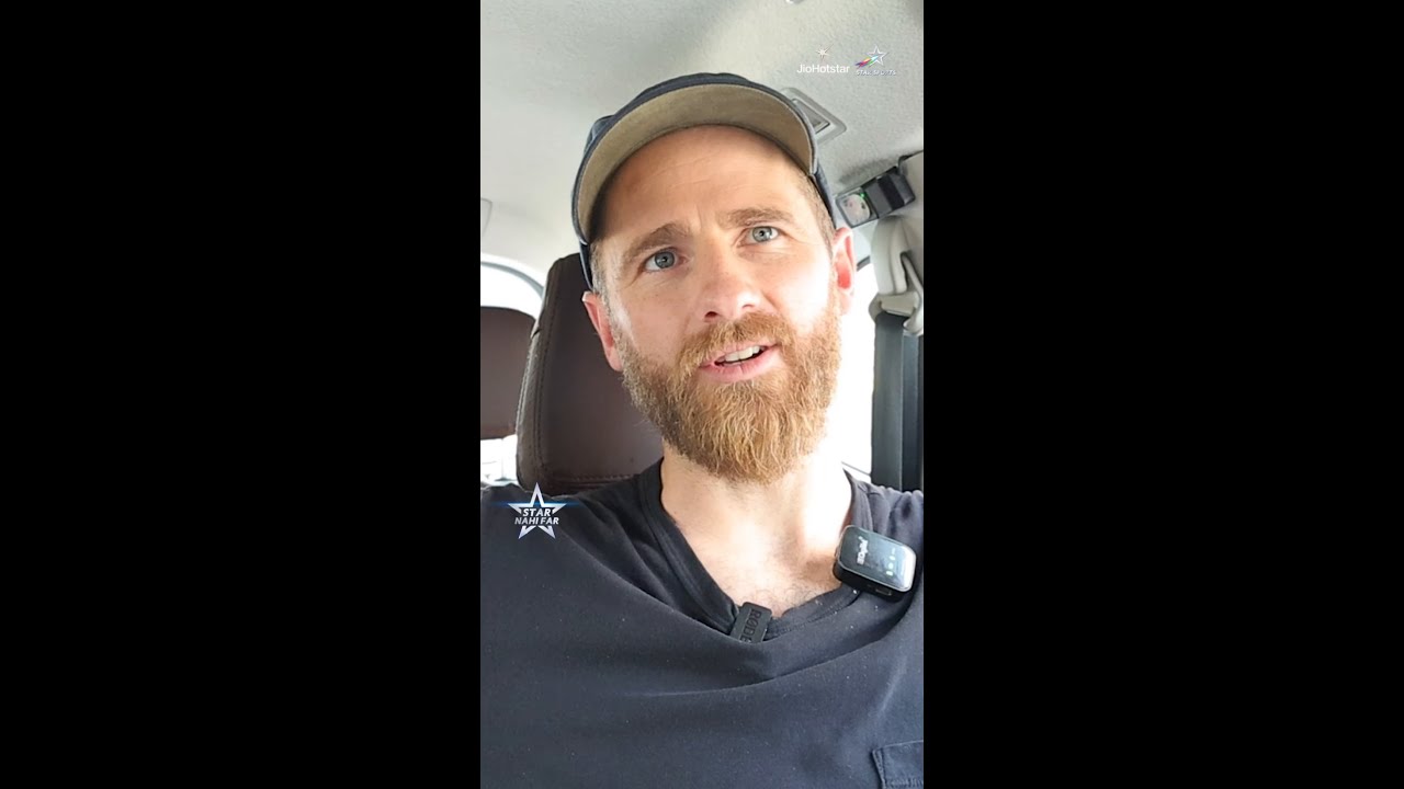 Kane Williamson eats Mumbai's famous Vada Pav! | #StarNahiFar | #IPLonJioStar