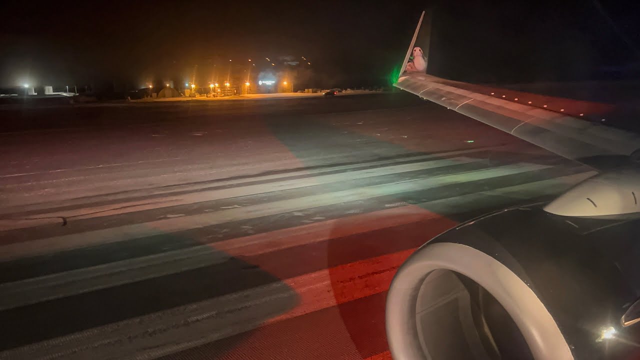 (-31F/-36C) FREEZING COLD Alaska Airlines Star Wars Livery 737-890 Takeoff from Barrow/Utqiagvik, AK