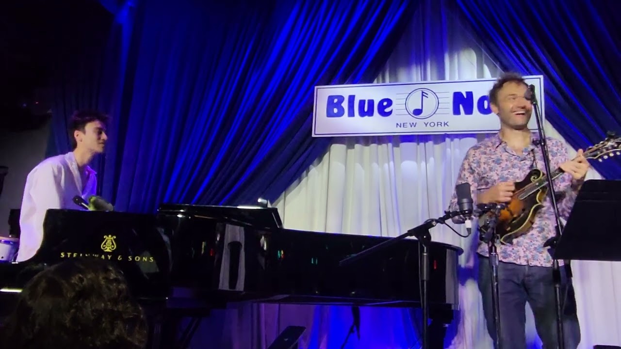[2022.10.17] Jacob Collier & Chris Thile - Don't Think Twice, It's All Right (Original: Bob Dylan)