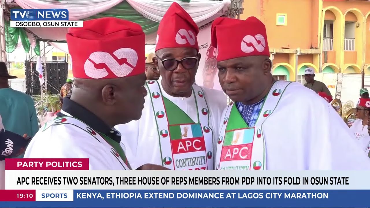 APC Receives Two Senators, Three House Of Reps Members From PDP Into Its Fold In Osun State