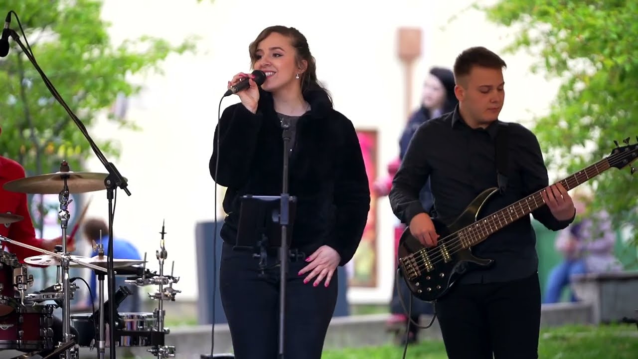 TAP - Party Zenekar Live: Vigyél el, Valahol egy lány, Walking on sunshine, BillieJ