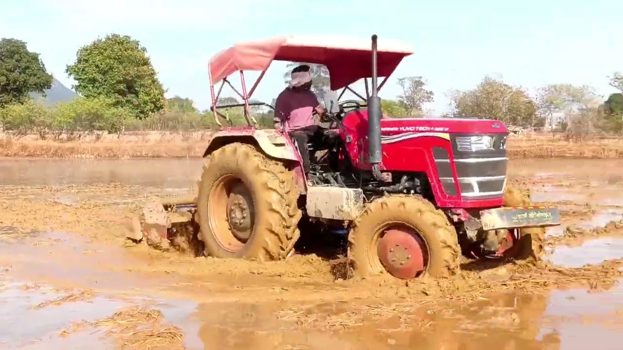 Mahendra 585 yuvo tech | rotawetar farming | Mahendra 585 rotawetar farming #tractor #mahendratracto