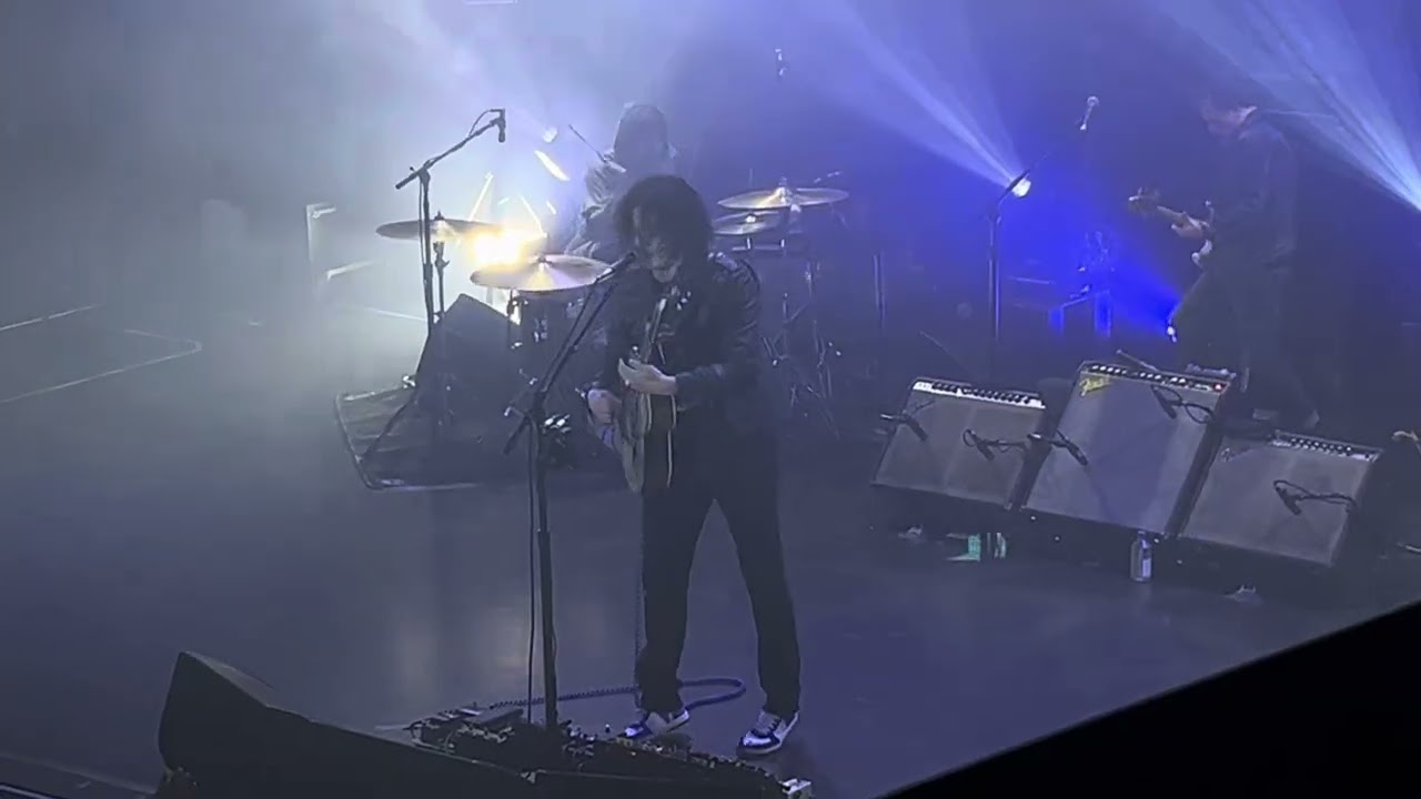 Jack White-It’s Rough On Rats(If You’re Asking)  Live @Osaka Japan (12/3/2025)