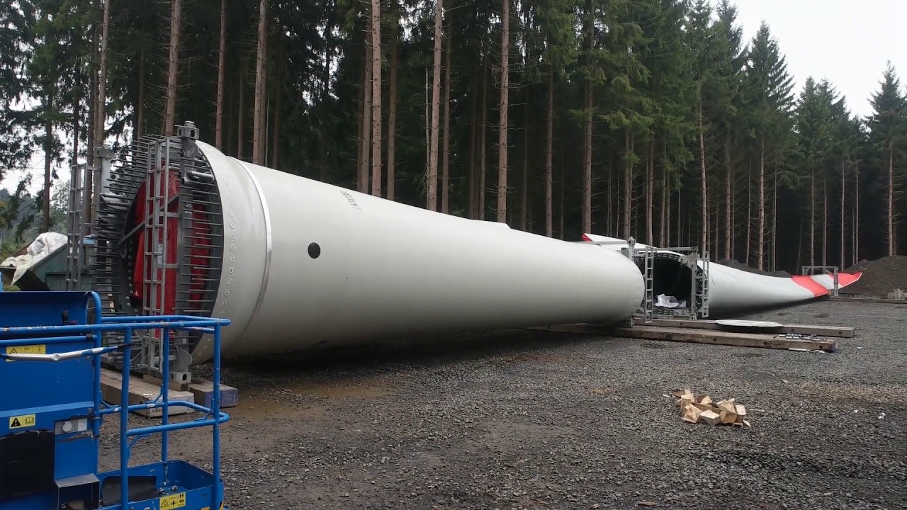 Hahn am See 2017 Aufbau der Windräder