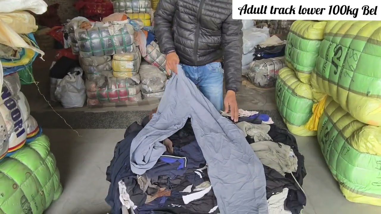 #adult #track #lower 100kg bel #korea #premium #collection #panipat #export #surplus #hub 9588303904