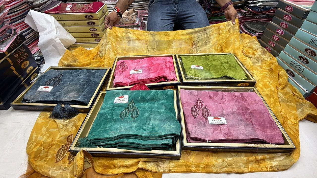 Starts 410/- Chickpet wholesale Fancy sarees shops | single saree courier available
