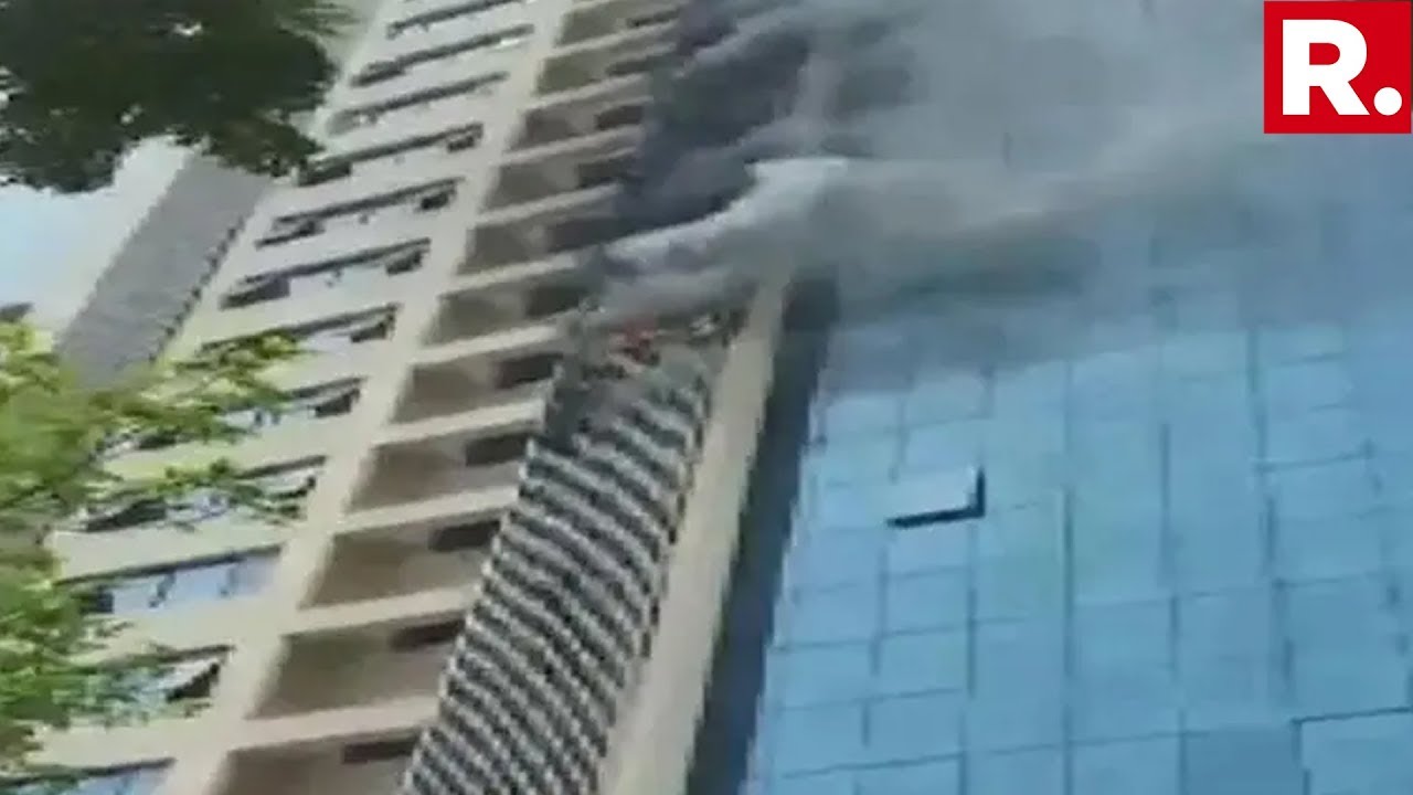 Mumbai: Fire Breaks Out At Peninsula Park In Andheri West, 4 Fire Tenders At The Spot