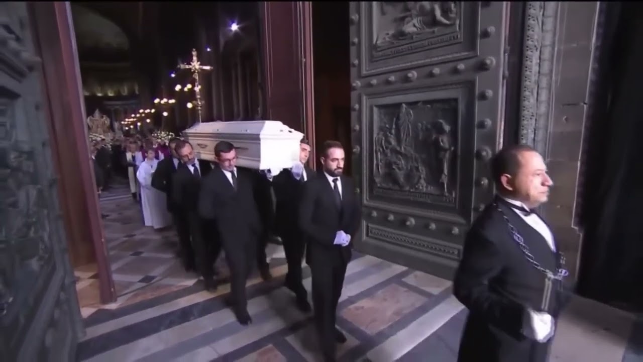 Enterrement inoubliable Johnny Hallyday  ( Chanson in&eacute;dite )