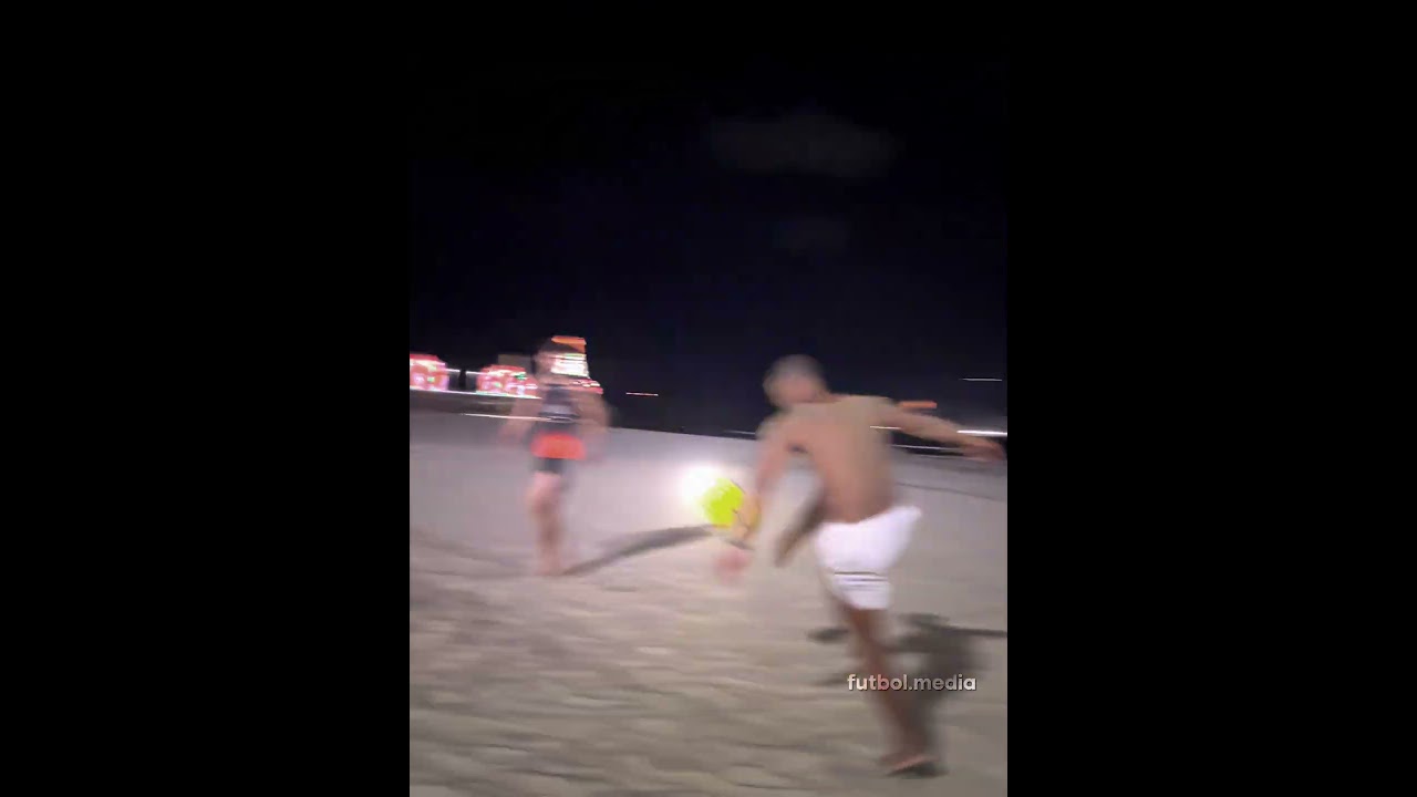 This Brazilian Guy's No Look Touch ☠️😮&zwj;💨