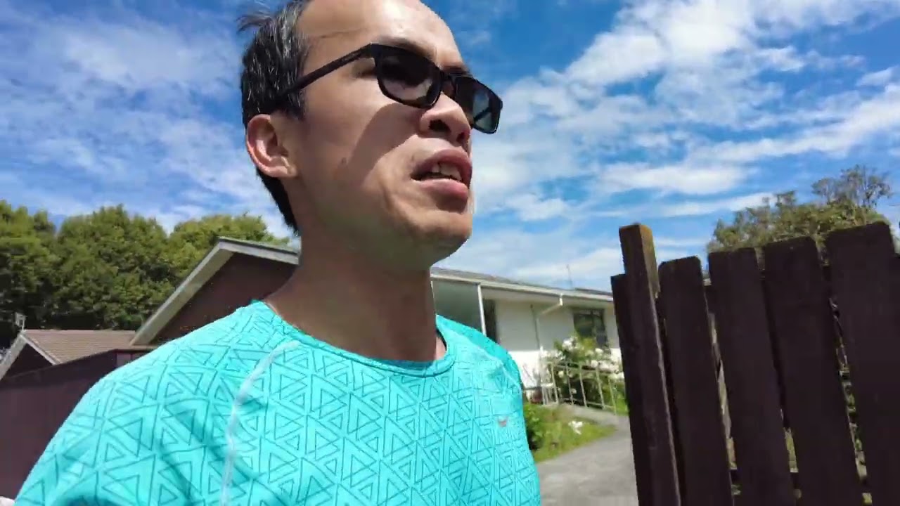 Easy run 4km during lunch time and enjoy the freshair blue sky | Liem New Zealand