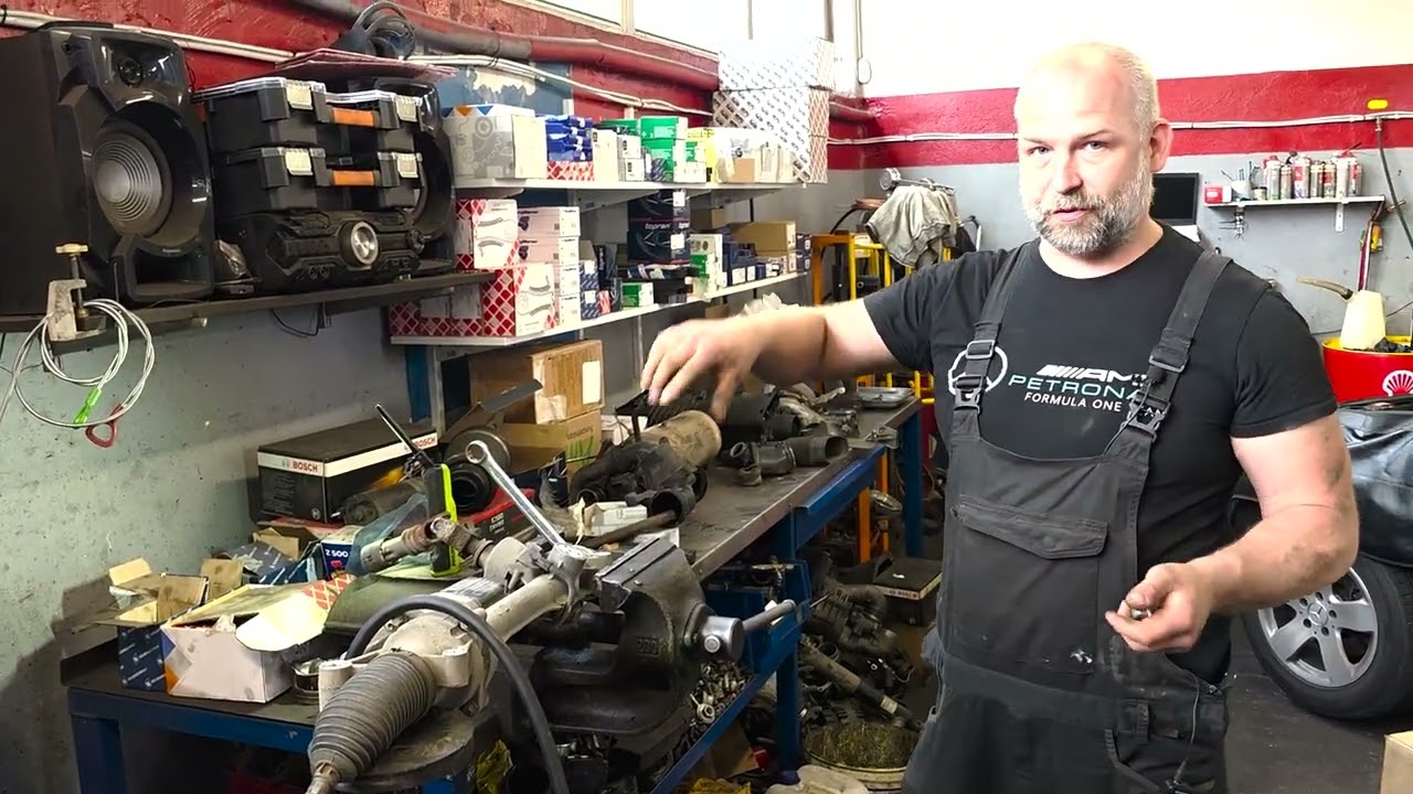 Stuki z przodu po lewej. Może to przekładnia ? Na przykładzie mercedesa W205
