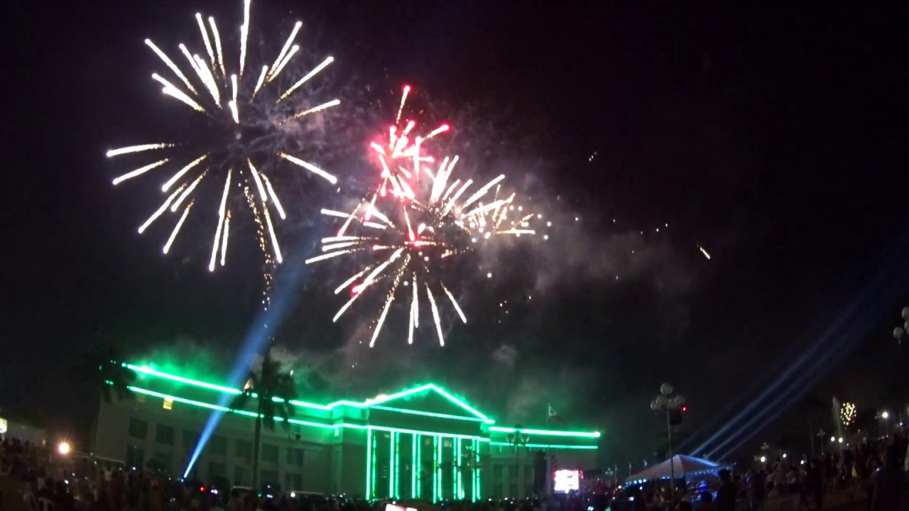 New year 2016/2017 Bacolod City Government Fireworks