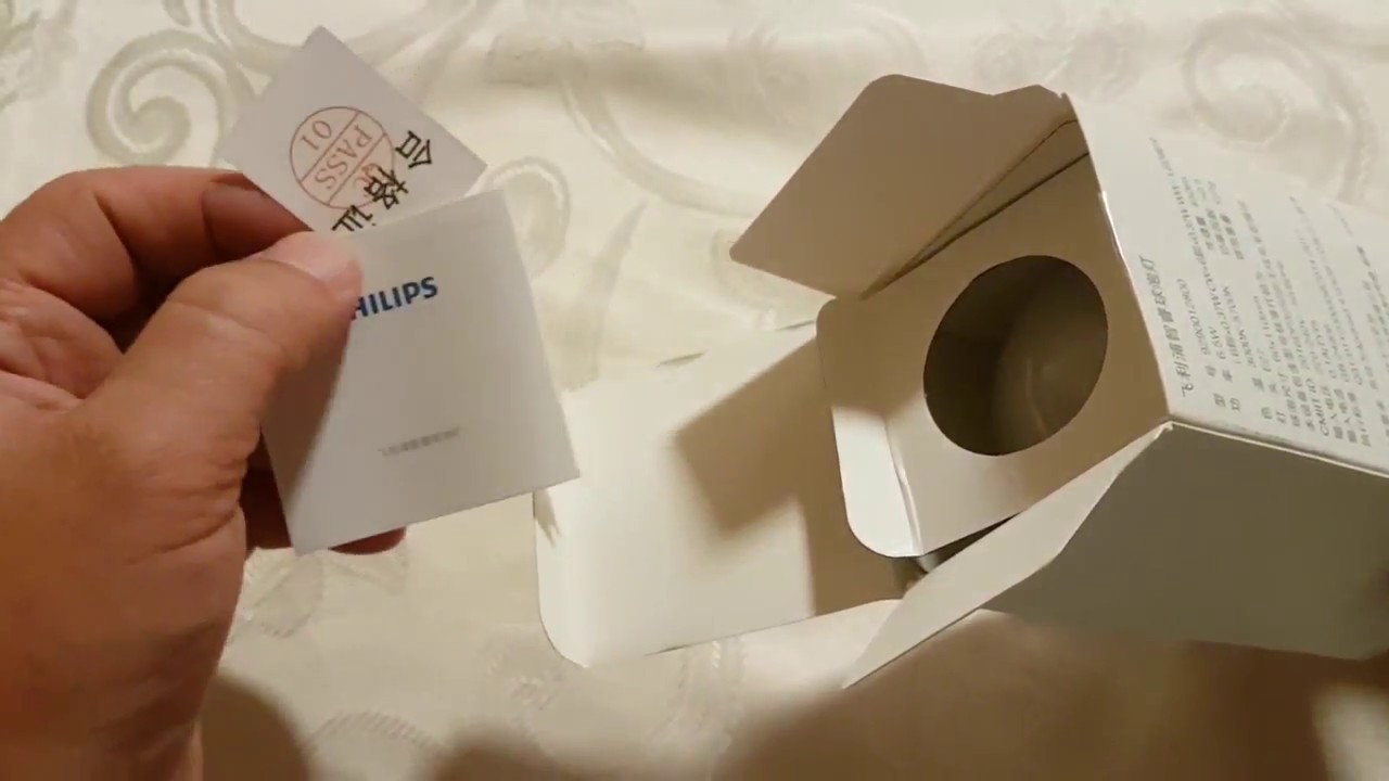 Żar&oacute;wka Philips. Xiaomi PHILIPS Zhirui Smart LED Ball Lamp