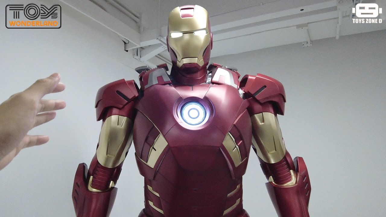 Queen Studios 210cm Iron Man Mark 7 LifeSize Statue!