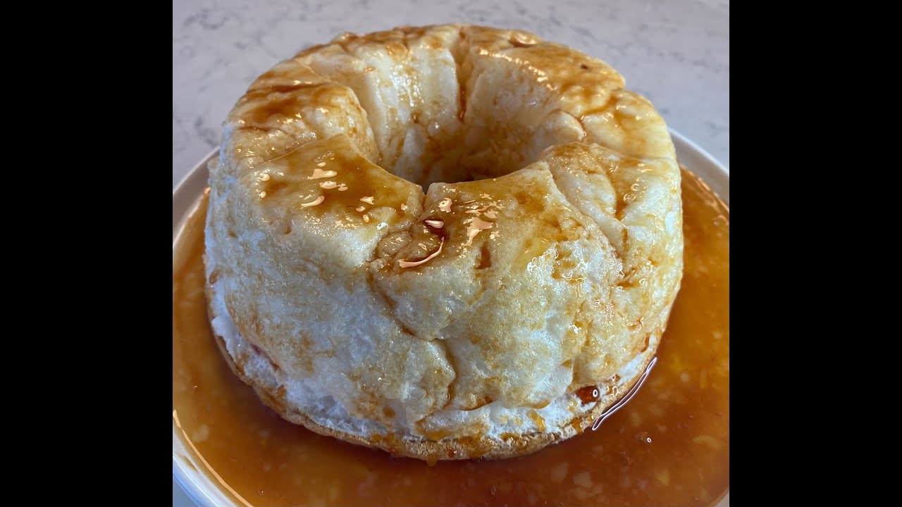 Molotof com Caramelo -  Portuguese Meringue Dessert with Caramel